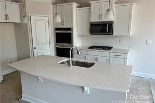 177 Rhuidean Ct, Troutman, NC 28166 - Photo 6