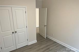 177 Rhuidean Ct, Troutman, NC 28166 - Photo 16