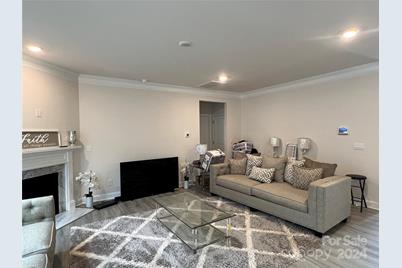 177 Rhuidean Court, Troutman, NC 28166 - Photo 4