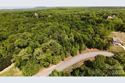 5112 Kings Pinnacle Drive, Kings Mountain, NC 28086 - Photo 2