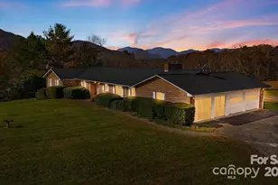 7 Brookshire Rd, Leicester, NC 28748 - Photo 38