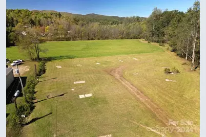 450 Rosman Highway, Brevard, NC 28712 - Photo 8