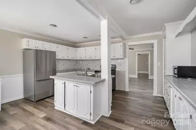 807 Klondale Avenue, Kannapolis, NC 28081 - Photo 10