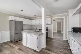 807 Klondale Ave, Kannapolis, NC 28081 - Photo 10