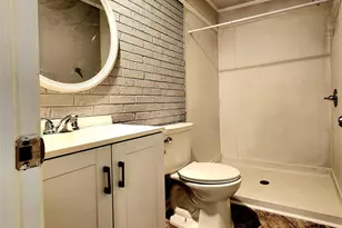 3337 Eastway Dr, Charlotte, NC 28205 - Photo 16