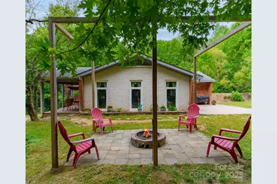 1000 Mountain View Church Road, Zirconia, NC 28790 - Photo 4