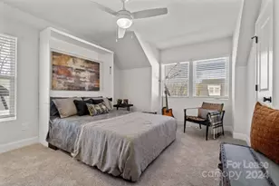 204 MONARCH Crk Ln, Charlotte, NC 28206 - Photo 20