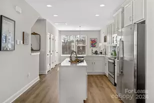 204 MONARCH Crk Ln, Charlotte, NC 28206 - Photo 12