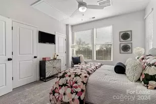 204 MONARCH Crk Ln, Charlotte, NC 28206 - Photo 20