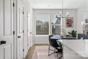 204 MONARCH Crk Ln, Charlotte, NC 28206 - Photo 4