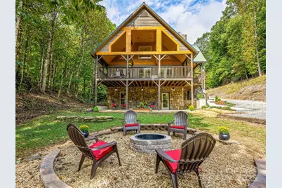 2725 Upper Brush Creek Road, Marshall, NC 28753 - Photo 10