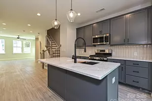 1419 Collier Walk Aly, Charlotte, NC 28205 - Photo 8