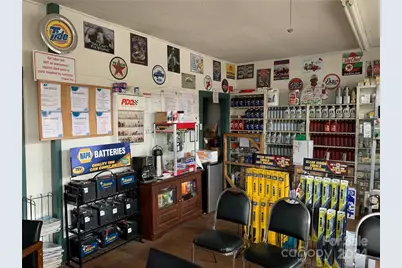 3239 W Main Street, Claremont, NC 28610 - Photo 6