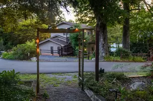 33 Summit Ln, Newland, NC 28657 - Photo 18