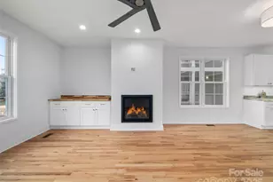 36 Skyvue Ct, Saluda, NC 28773 - Photo 8