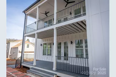 24 Skyvue Court #D, Saluda, NC 28773 - Photo 1