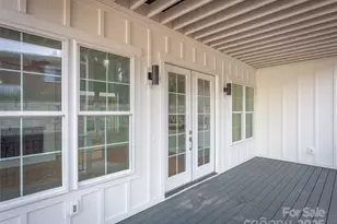 24 Skyvue Ct, Saluda, NC 28773 - Photo 2