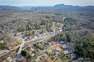 24 Skyvue Ct, Saluda, NC 28773 - Photo 20