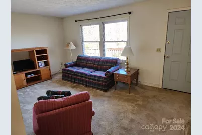 20 Coventry Lane, Burnsville, NC 28714 - Photo 6