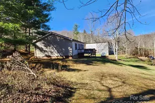 20 Coventry Ln, Burnsville, NC 28714 - Photo 22