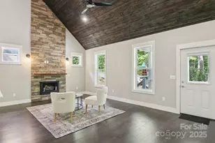 593 Twinbrook Ln, Maggie Valley, NC 28751 - Photo 10