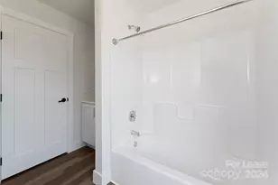 228 Cherrywood Wy, Asheville, NC 28806 - Photo 18