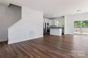 228 Cherrywood Wy, Asheville, NC 28806 - Photo 4