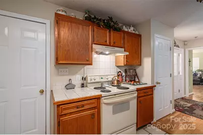 1335 Huckleberry Drive, Lincolnton, NC 28092 - Photo 8