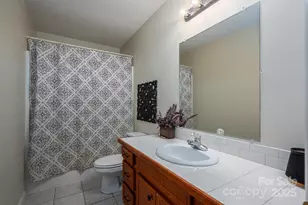 1335 Huckleberry Dr, Lincolnton, NC 28092 - Photo 16