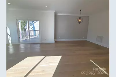 405 19th Avenue Circle NW, Hickory, NC 28601 - Photo 12