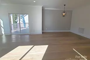 405 19th Ave Cir NW, Hickory, NC 28601 - Photo 12