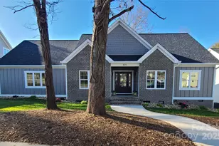 405 19th Ave Cir NW, Hickory, NC 28601 - Photo 1