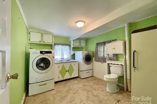 142 Swink St SW, Concord, NC 28027 - Photo 18