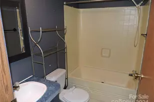 2271 Gouges Creek Rd, Spruce Pine, NC 28777 - Photo 32