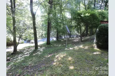 2271 Gouges Creek Road, Spruce Pine, NC 28777 - Photo 10