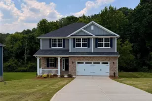 200 Fostoria Pl, Albemarle, NC 28001 - Photo 1