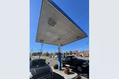 401 US 70 Highway, Connelly Springs, NC 28612 - Photo 10