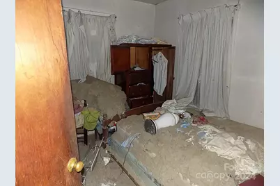 523 Hoyle Street, Dallas, NC 28034 - Photo 6