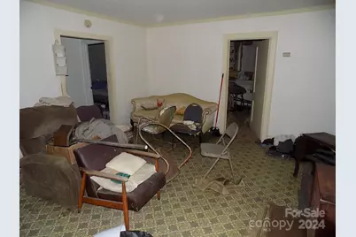 523 Hoyle Street, Dallas, NC 28034 - Photo 2