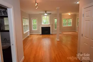 809 Pine Forest Rd, Charlotte, NC 28214 - Photo 2