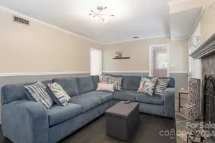 1315 Shady Bluff Dr, Charlotte, NC 28211 - Photo 8