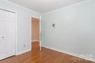 1315 Shady Bluff Dr, Charlotte, NC 28211 - Photo 14