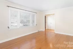 1315 Shady Bluff Dr, Charlotte, NC 28211 - Photo 22