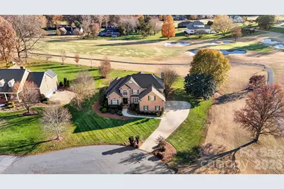 2425 Birdie Lane NE, Conover, NC 28613 - Photo 1