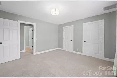 2425 Birdie Lane NE, Conover, NC 28613 - Photo 32