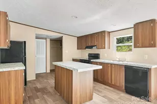 20 Windy Mountain Ln, Hendersonville, NC 28792 - Photo 8