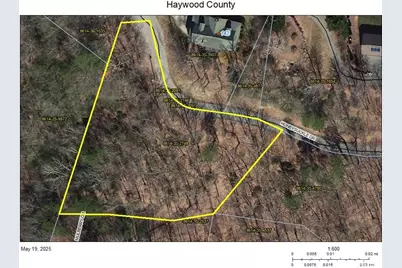 9999 Honeysuckle Drive #10, Waynesville, NC 28786 - Photo 1