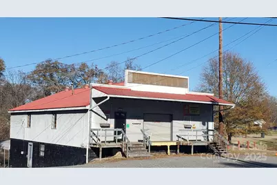 214 E Trade Street, Dallas, NC 28034 - Photo 1