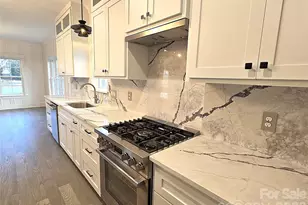 496 19th Ave Cir NW, Hickory, NC 28601 - Photo 8