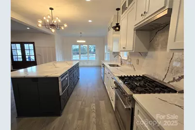 496 19th Avenue Circle NW, Hickory, NC 28601 - Photo 6